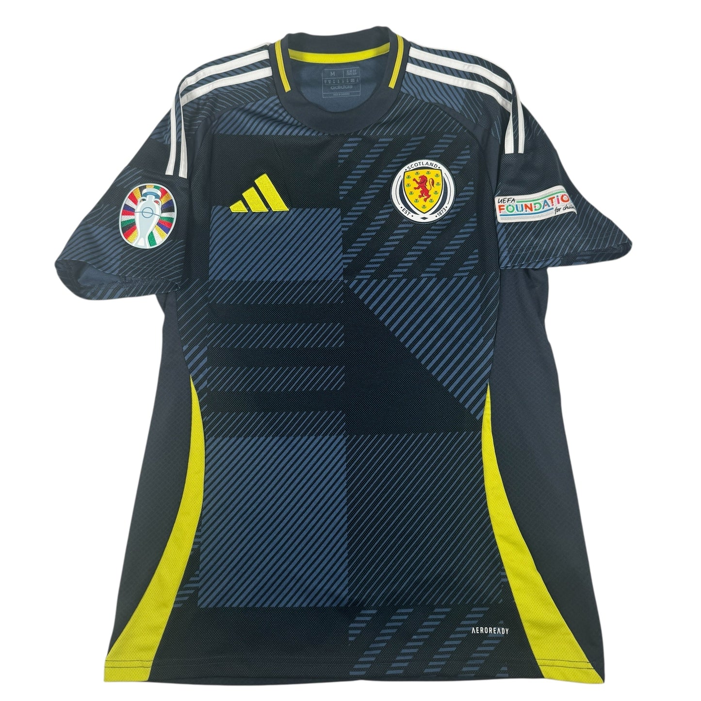 Scotland 2024/2025 Home Football Shirt Medium