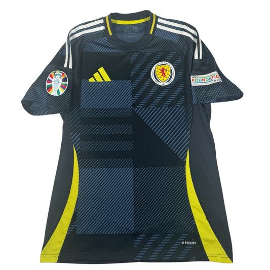 Scotland 2024/2025 Home Football Shirt Medium