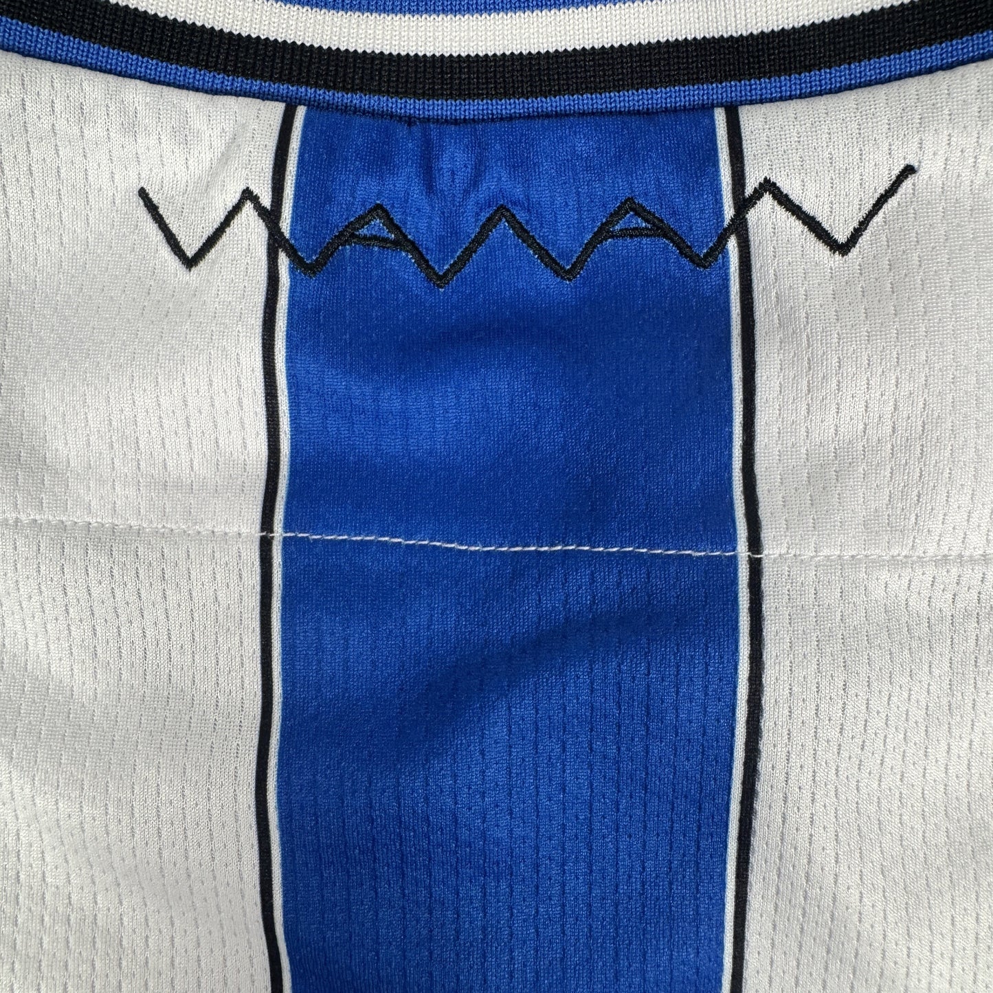Sheffield Wednesday 2022/23 Home Football Shirt Medium