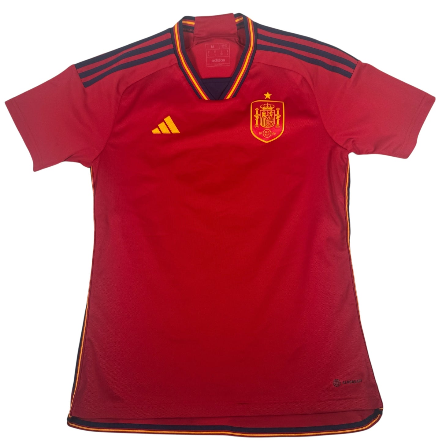 Spain 2022/2023/2024 Home Football Shirt Medium