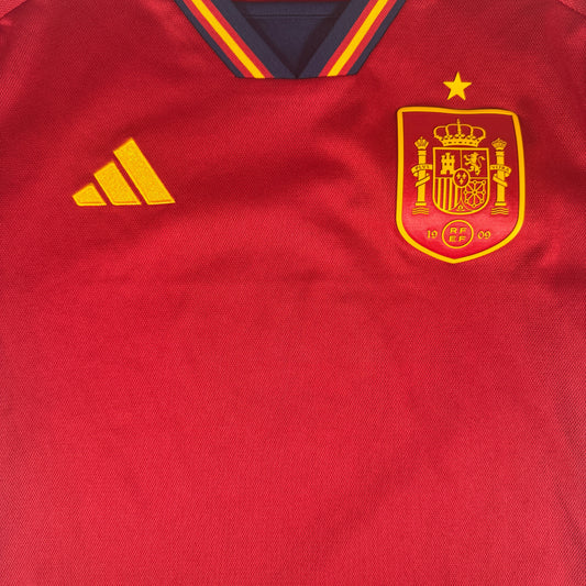 Spain 2022/2023/2024 Home Football Shirt Small
