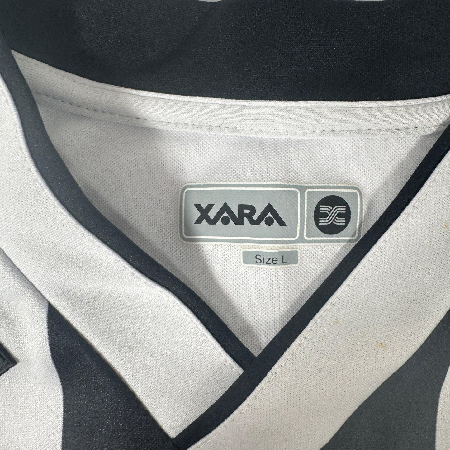 St. Mirren 2004/2005 Home Football Shirt Large