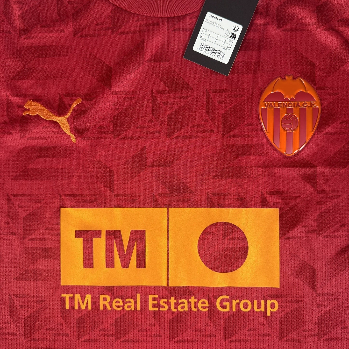 Valencia 2025/2026 Away Shirt Large BNWT