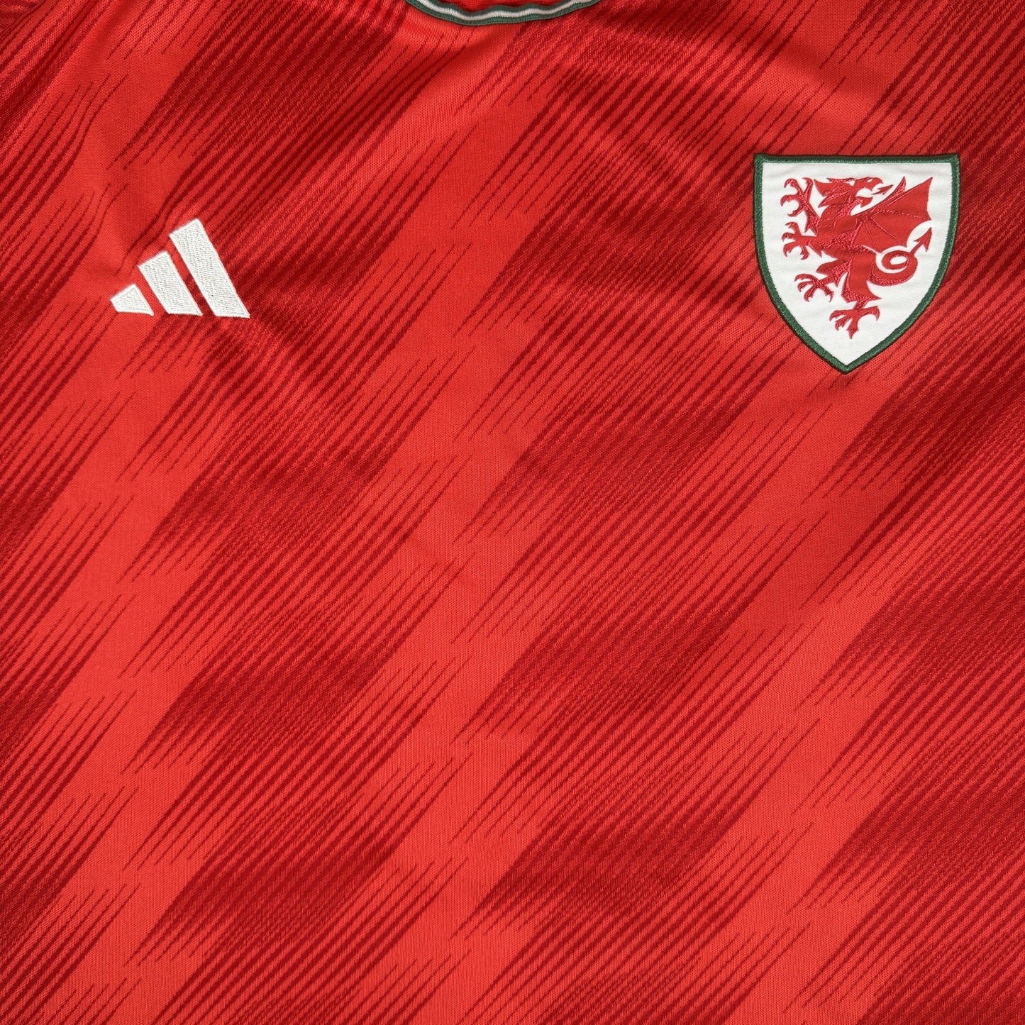 Wales 2022/2023/2024 Home Shirt XXL
