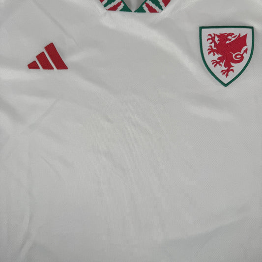 Wales 2022/2023/2024 Away Football Shirt 2XL