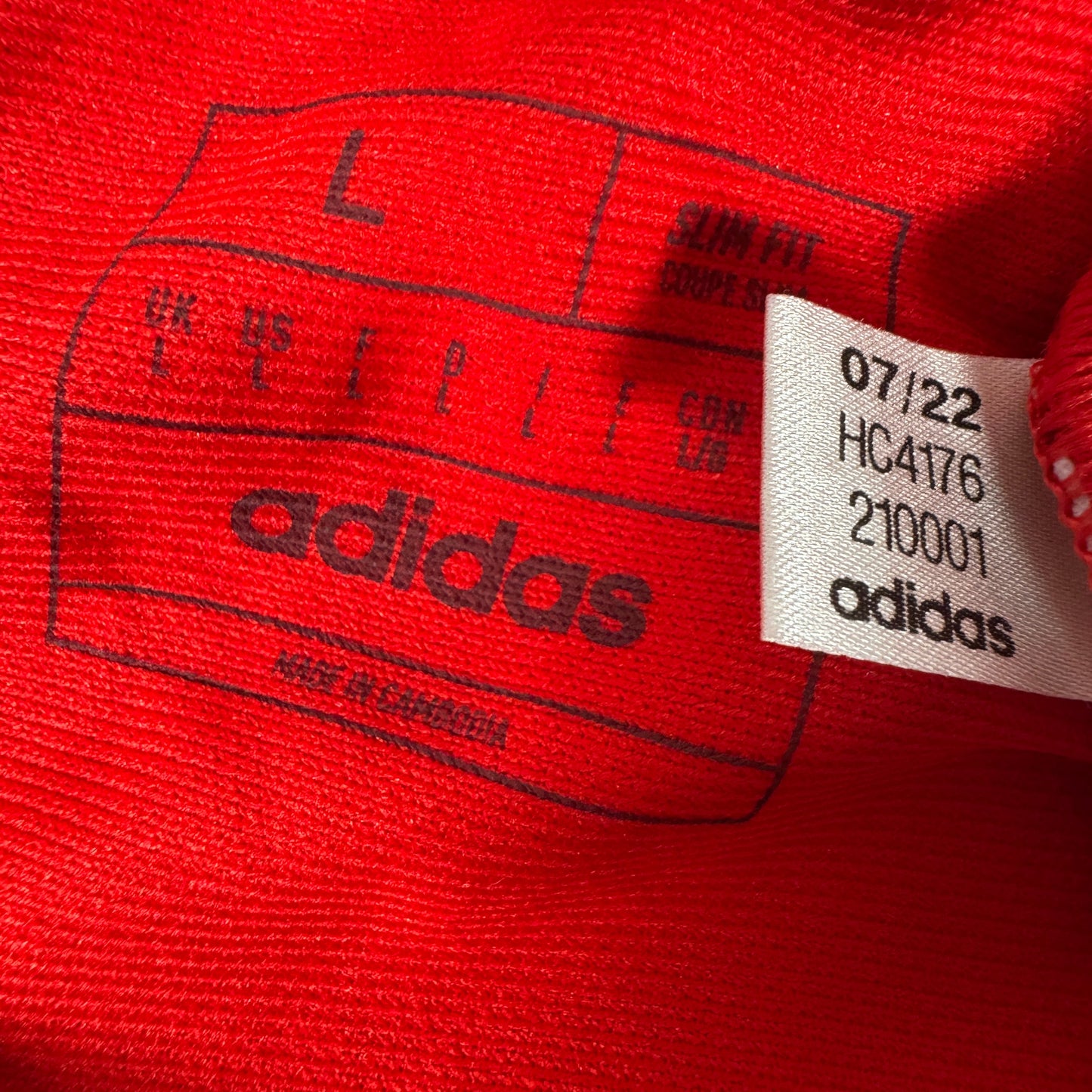 Wales 2022/2023 Home Football Shirt Large