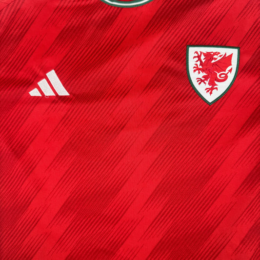 Wales 2022/2023/2024 Home Football Shirt Large