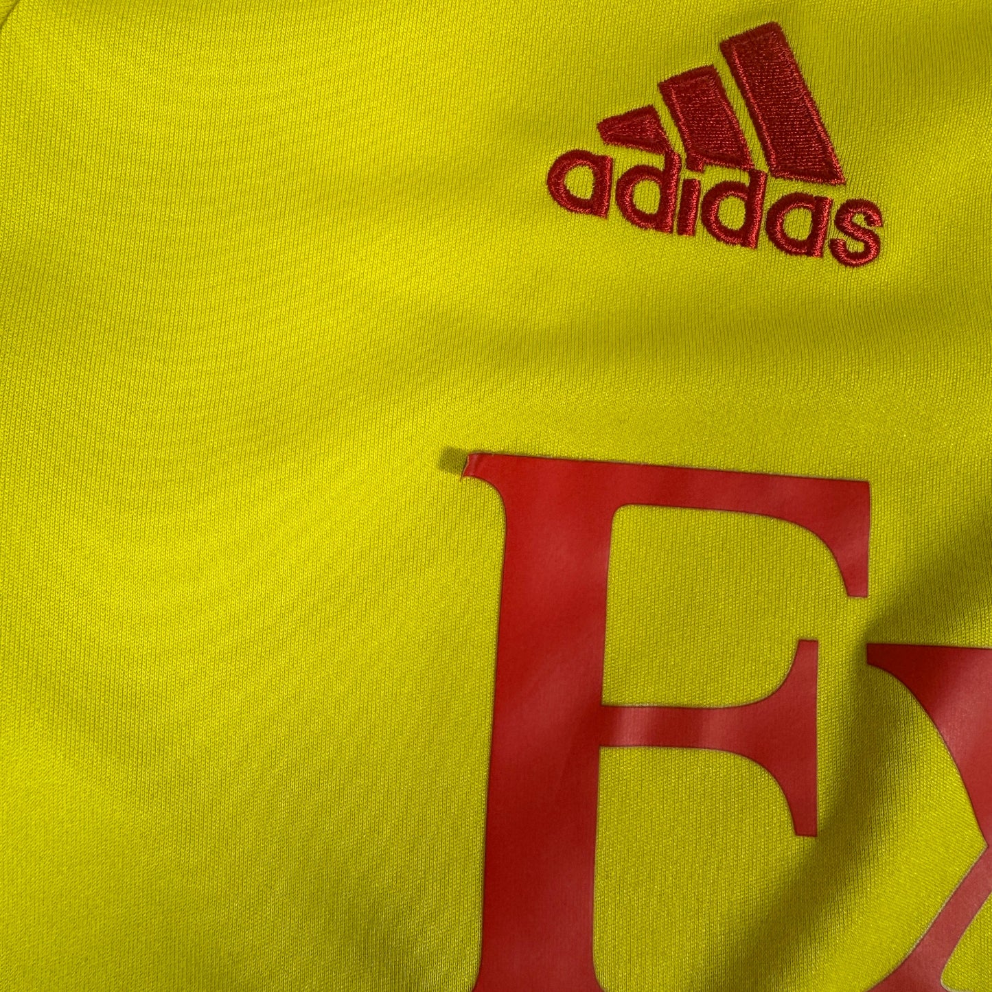 RICHARLISON 11 Watford 2019/2020 Home Football Shirt Large