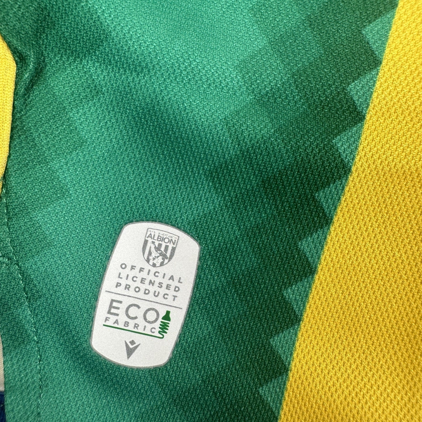 West Bromwich Albion 2025/2026 Away Football Shirt Medium BNWT