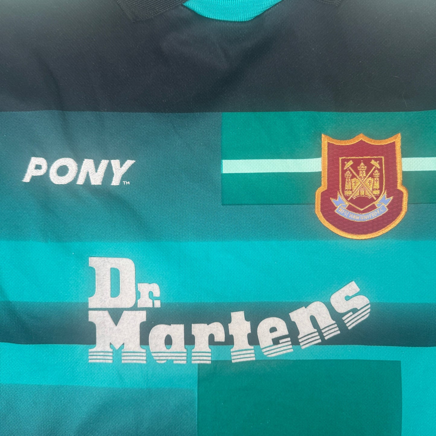 West Ham United 1998/1999 Goalkeeper Football Shirt Medium