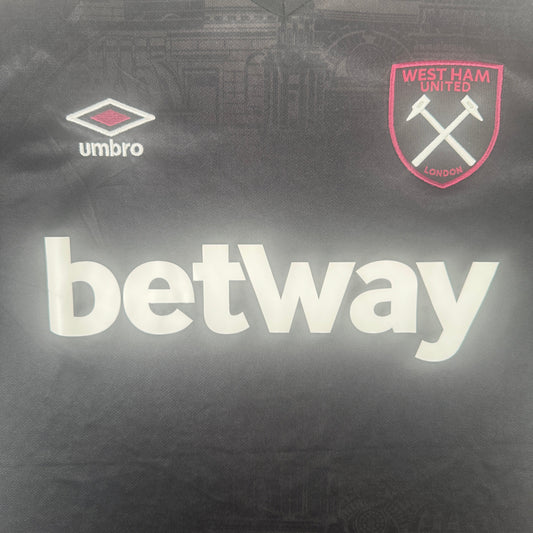 West Ham United 2024/2025 Away Football Shirt Medium