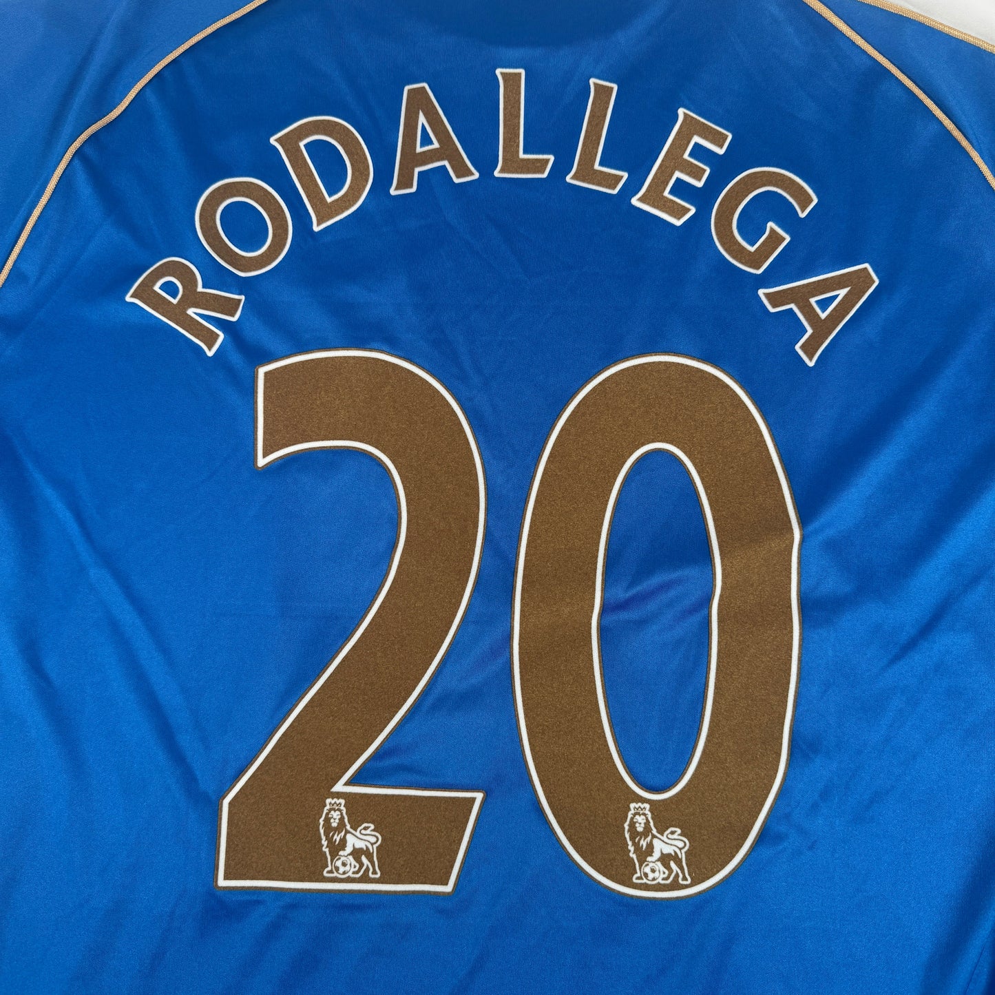 RODALLEGA 20 Wigan Athletic 2010/2011 Home Football Shirt 3XL