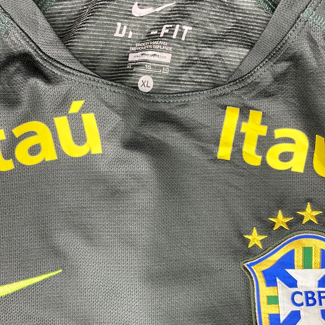 Brazil Training Shirt - Extra Large - Very Good Condition - Nike 61447 –  Casual Football Shirts