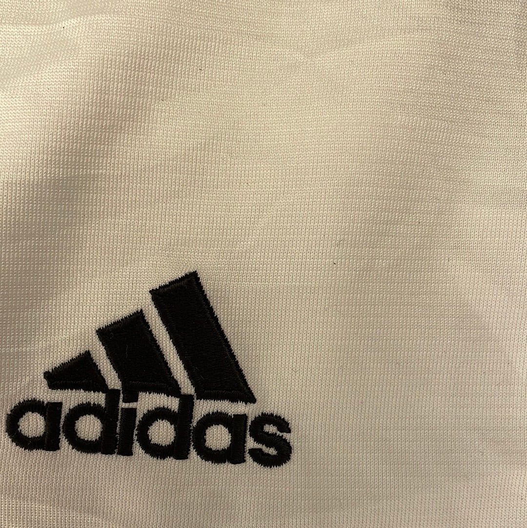 Adidas logo