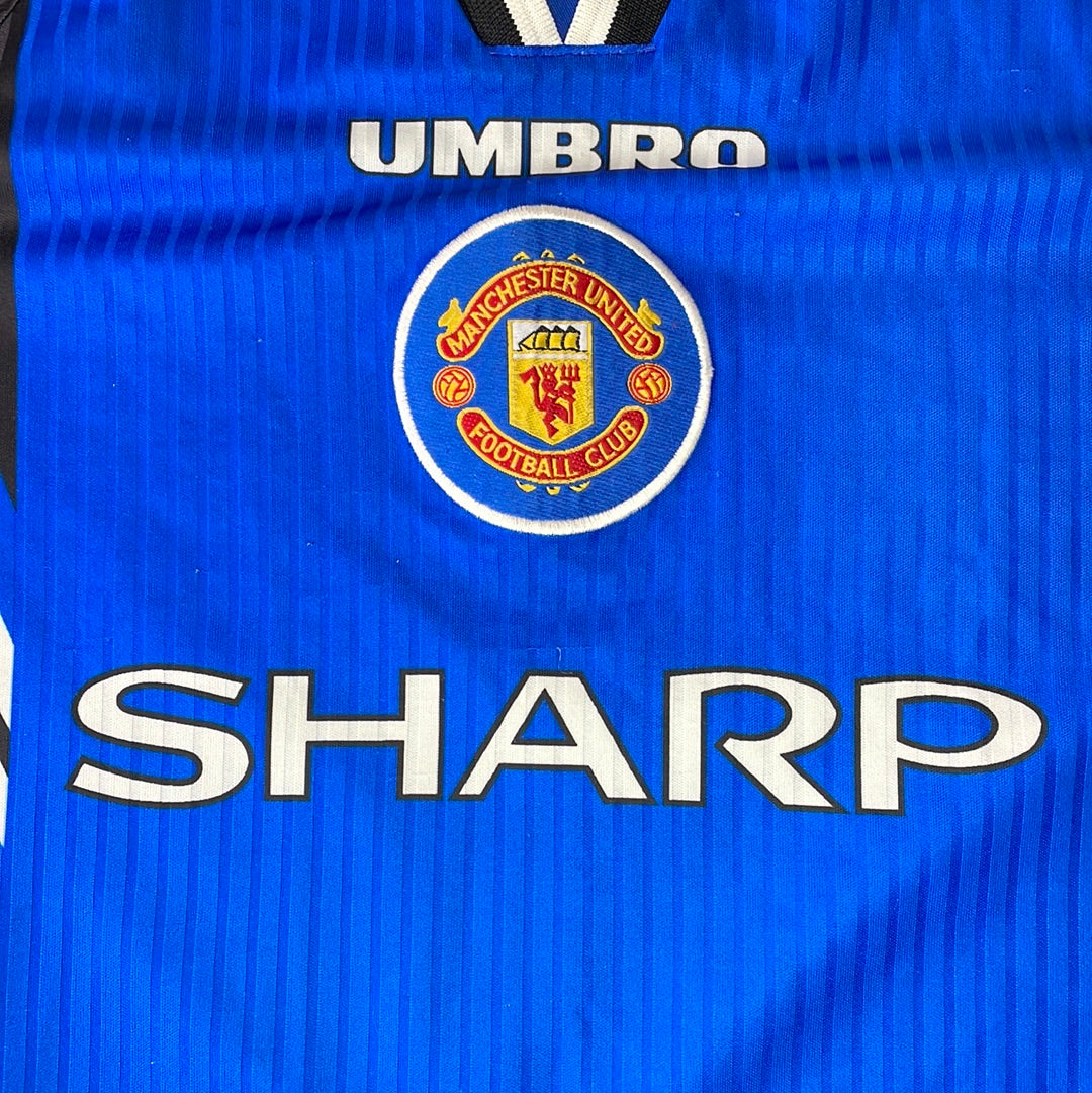Manchester United 1996 Third Shirt - XL Youth/ Small Adult - Good Condition