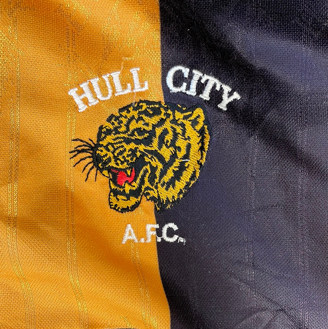 Hull City Home football shirt 1998 - 1999. Sponsored by University of Hull