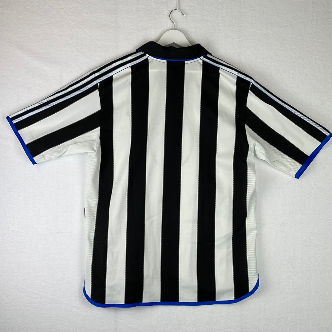 Newcastle United 1999-2000 Home Shirt - Medium - Excellent Condition