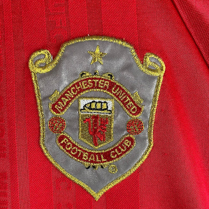 Manchester United 1999 European Home Shirt - Medium - 8.5/10 - Authentic 1 Star Shirt