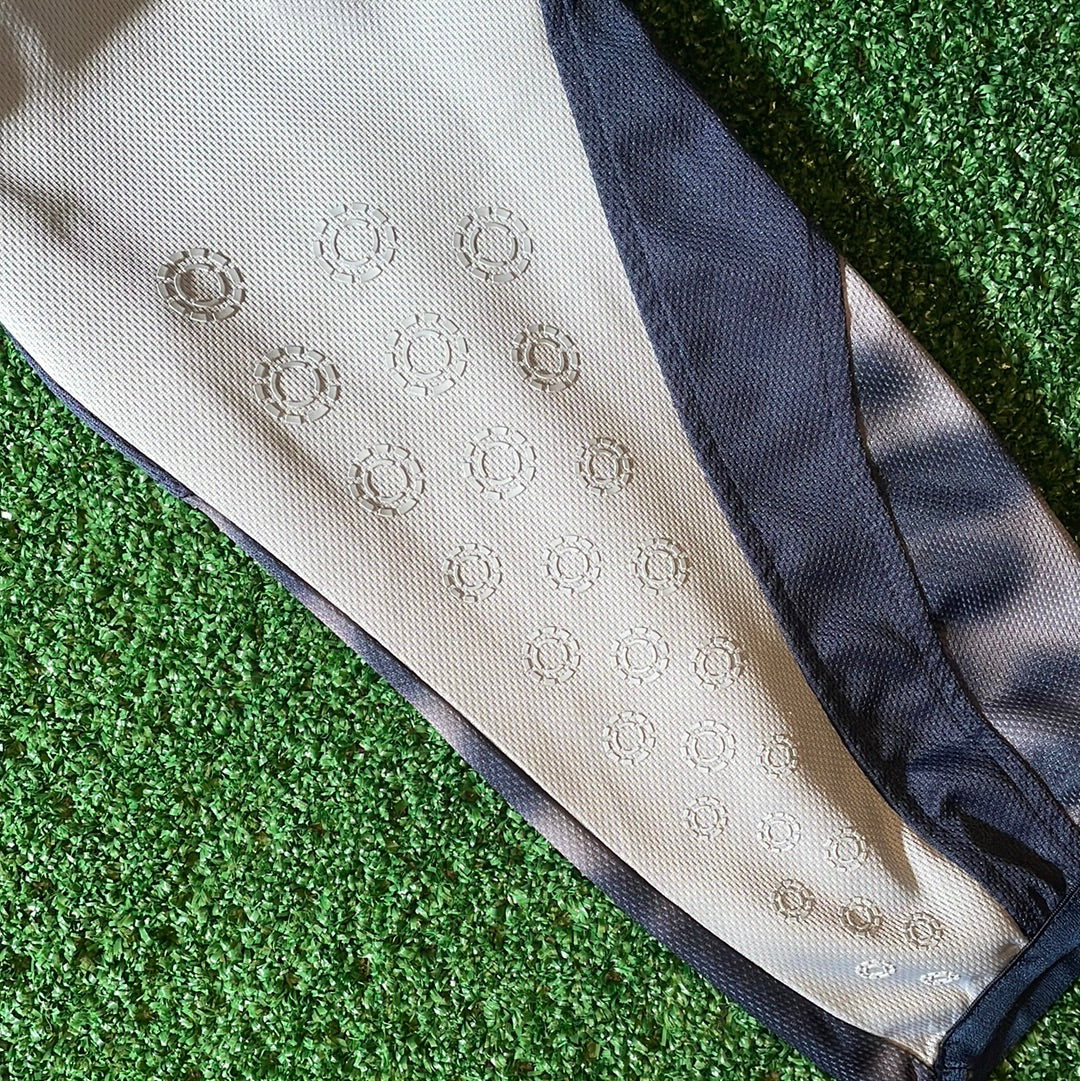 Sleeve print right