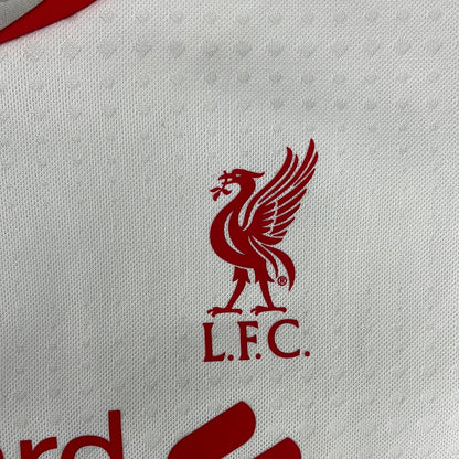 Liverpool 2015 2016 Away Shirt Junior - Age 6-7 - Very Good Condition - New Balance