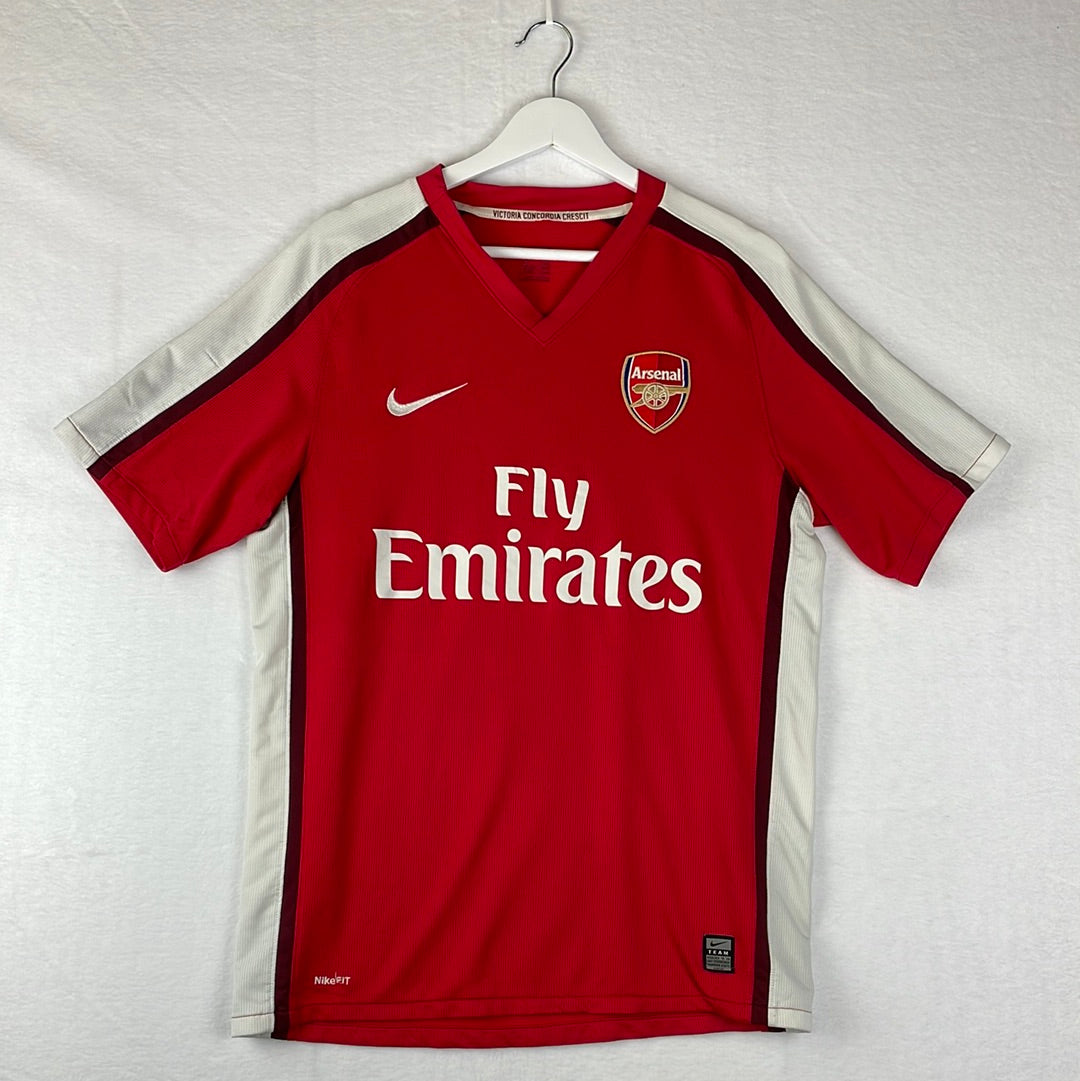 Maillot Arsenal 2008-2010 floqué Nasri n°8 - taille XL enfant (équiv. S Maillot Arsenal 2008-2010 floqué Nasri n°8 - taille XL enfant (équiv. S
