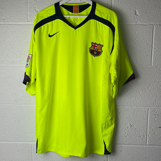 Barcelona 2005-2006 Away Shirt