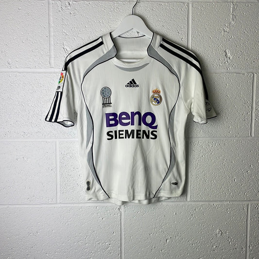 Real Madrid 2006-2007 Home Shirt Junior 