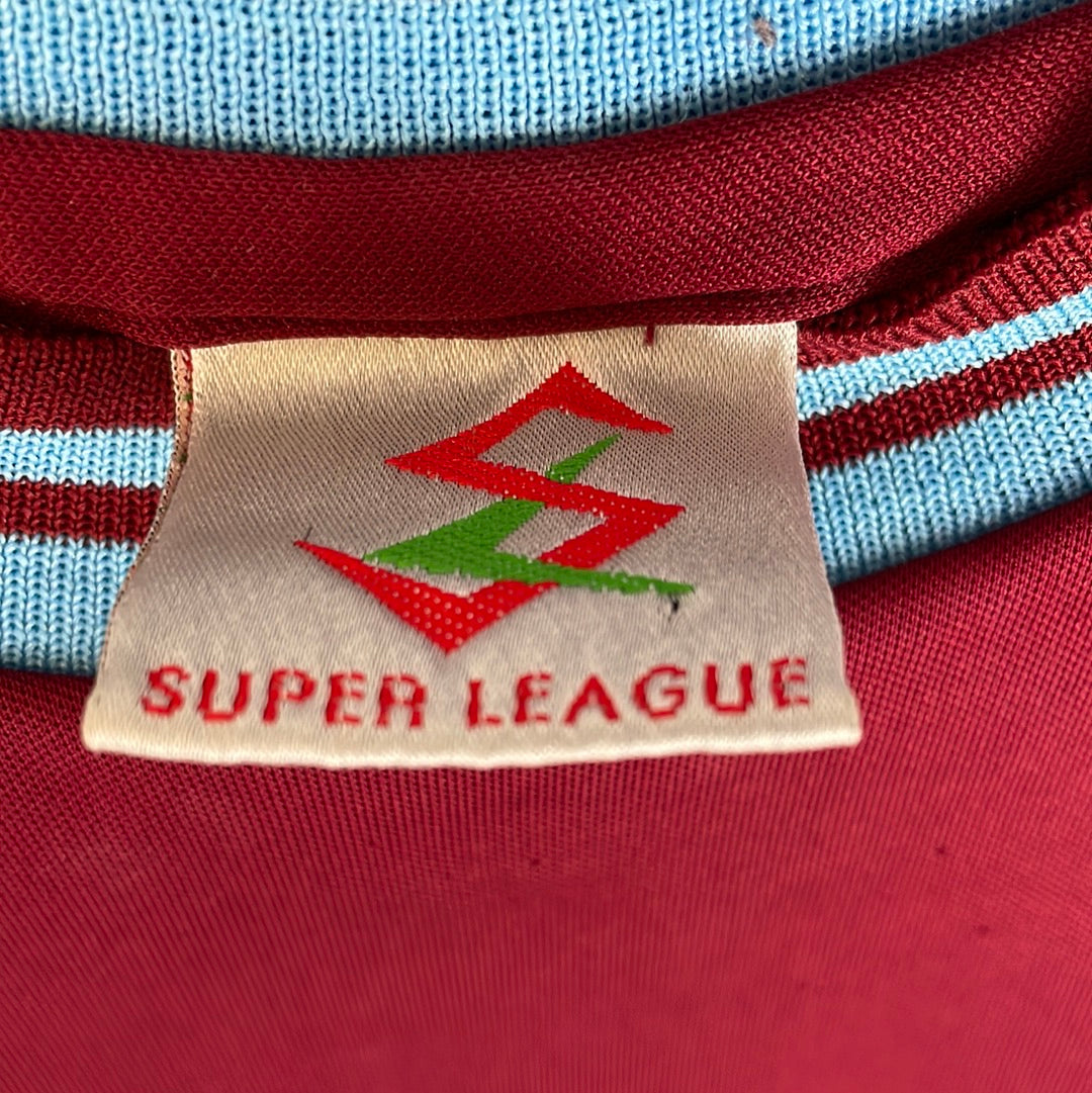 Burnley 2001/2002 Home Shirt - Medium Adult - Good Condition