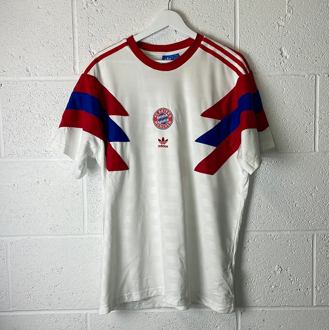Bayern Munich Adidas Originals T-Shirt - XL - Excellent Condition - Adidas BS2363