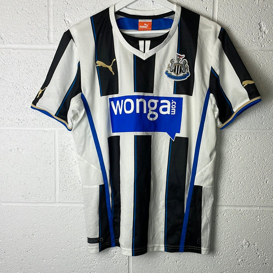 Newcastle United 2013 2014 Home Shirt