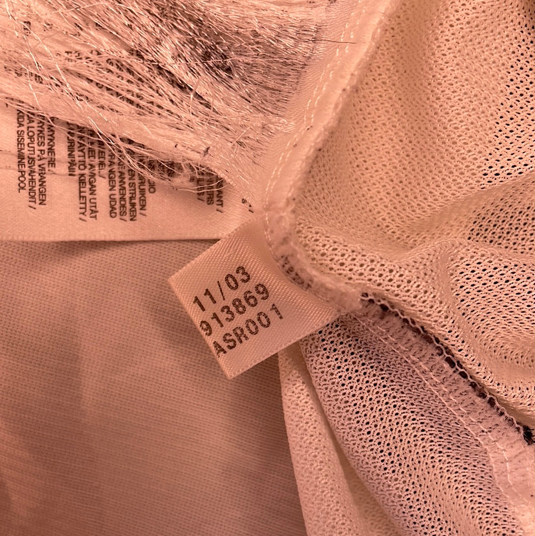 Adidas code 913869