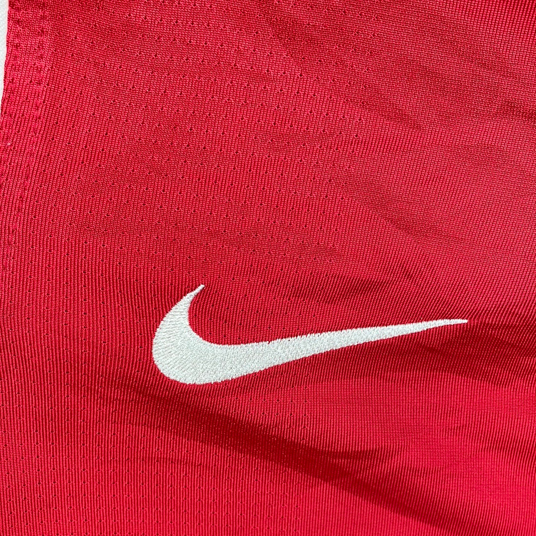 Arsenal 2010-2011 Home Shirt - Small - Fabregas 4 - Good Condition