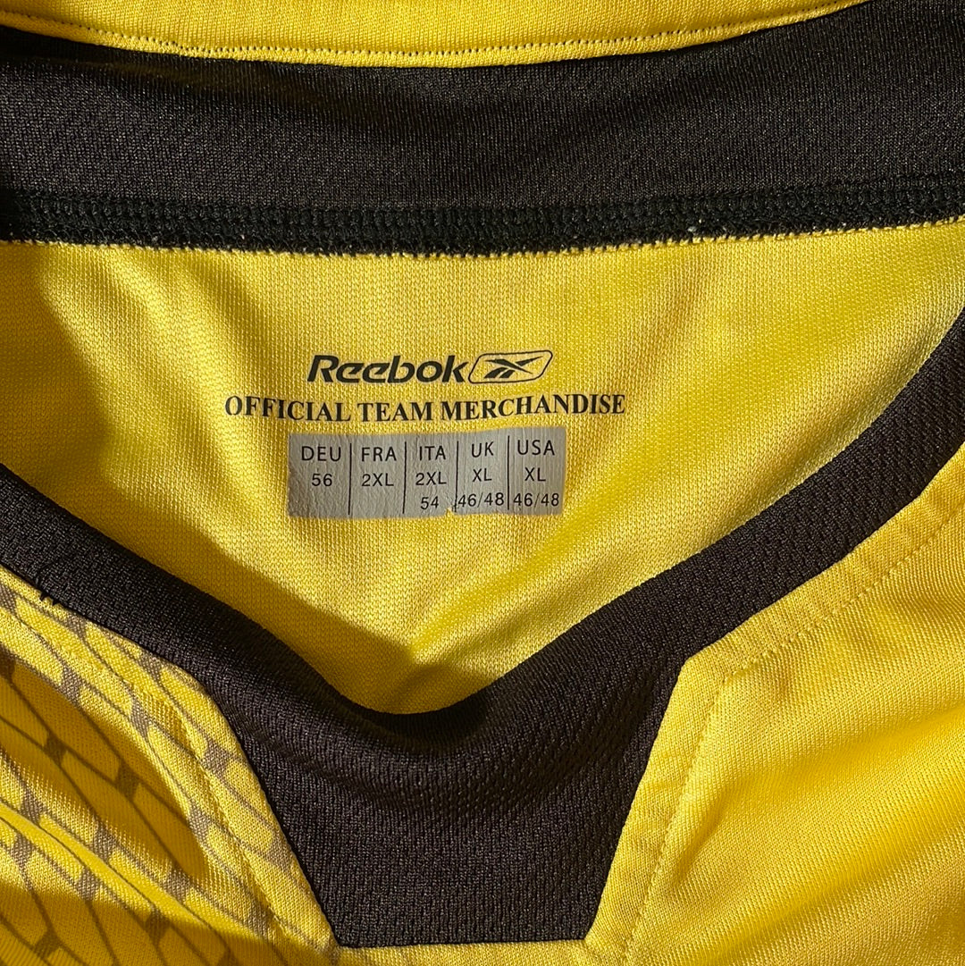 XL Neck label