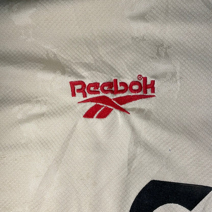 Reebok embroidered logo