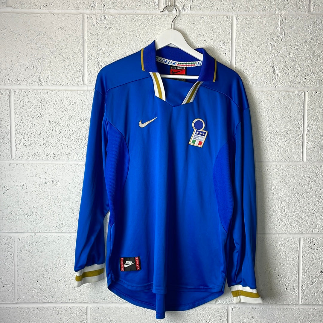 Italy 1996/1997 Home Shirt