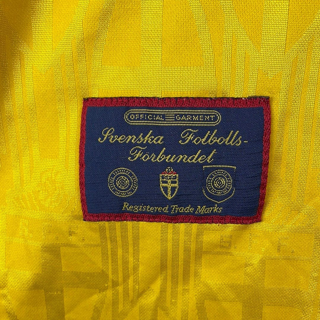 Sweden 1996/1997 Home Shirt - Large - Very Good Condition - Vintage Shirt