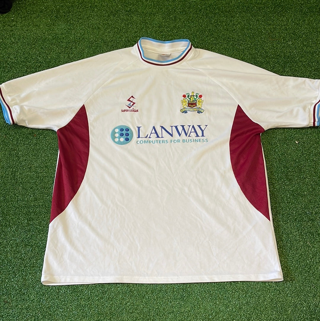 Burnley 2001/2002 Away Shirt