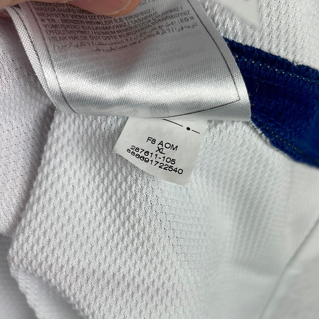Nike inside label code 287611-105