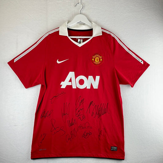 Manchester United 2010/2011 Squad Signed Home Shirt - United COA