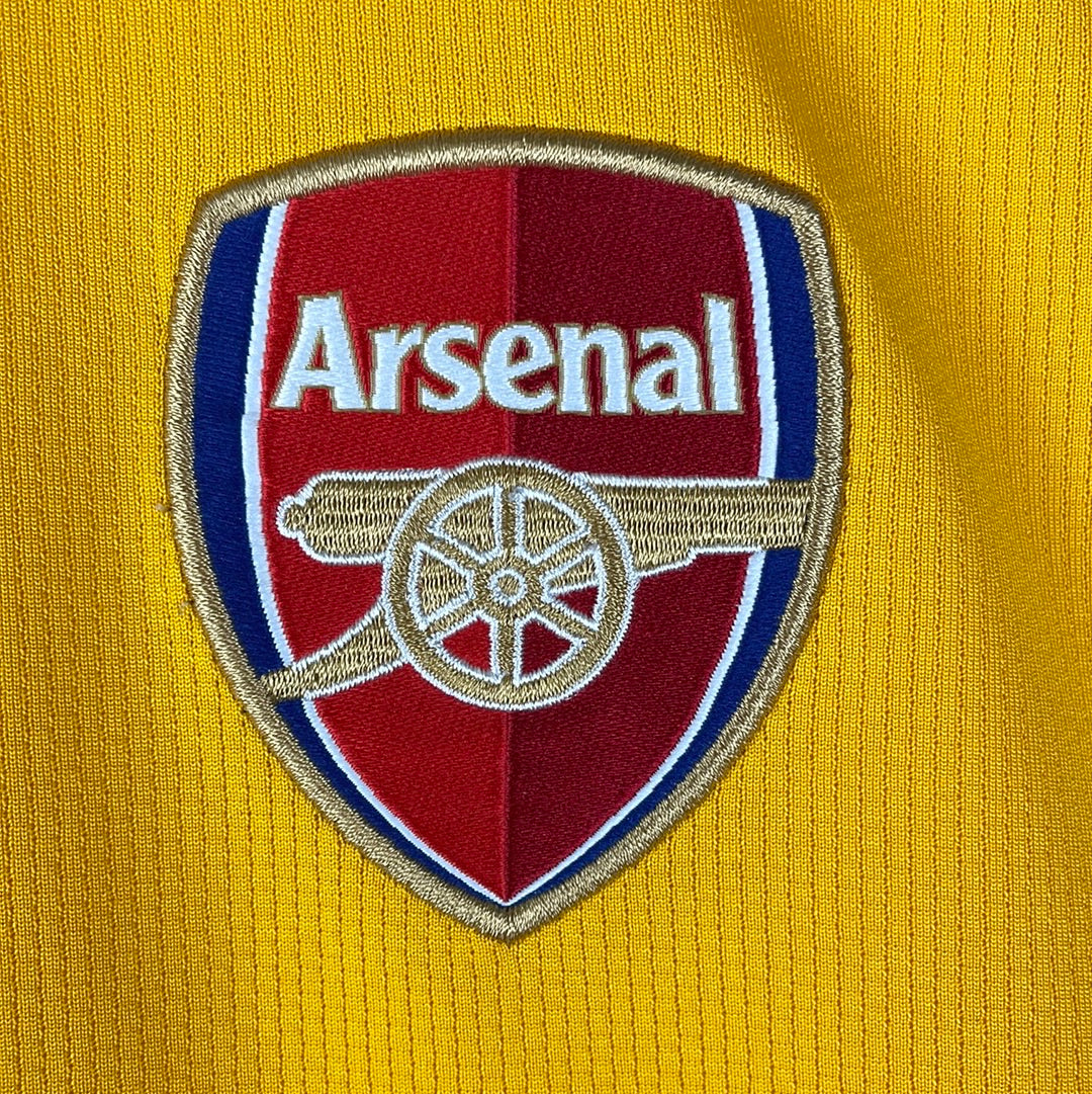 Arsenal 2008/2009 Away Shirt badge