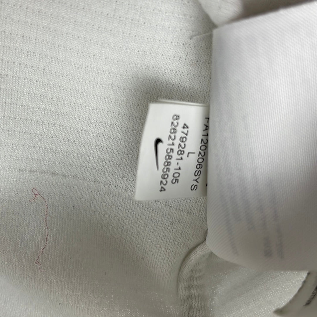 Nike inside label code 479281-105