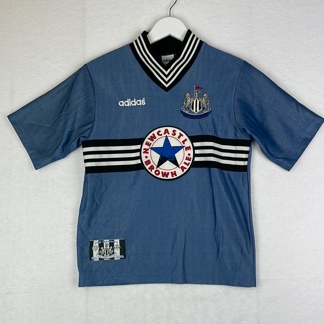 Newcastle United 1996/1997 Away Shirt - Large Boys