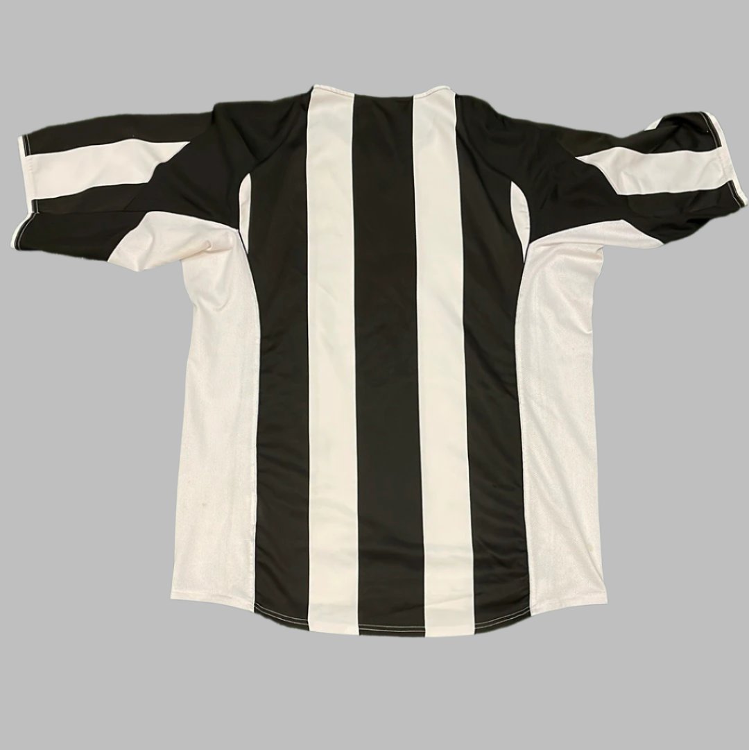 Juventus 2004 Home Shirt back