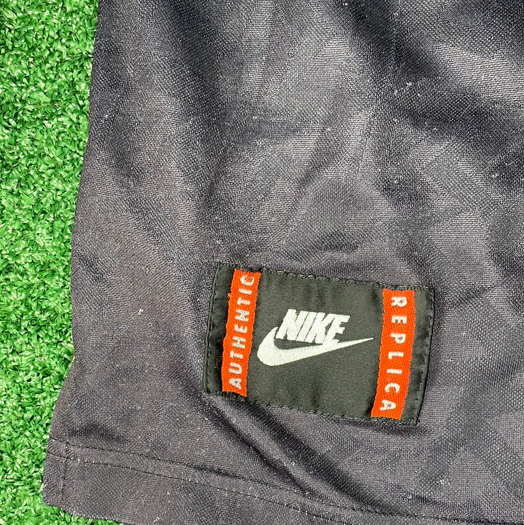 NIKE AUTENTIC PATCH