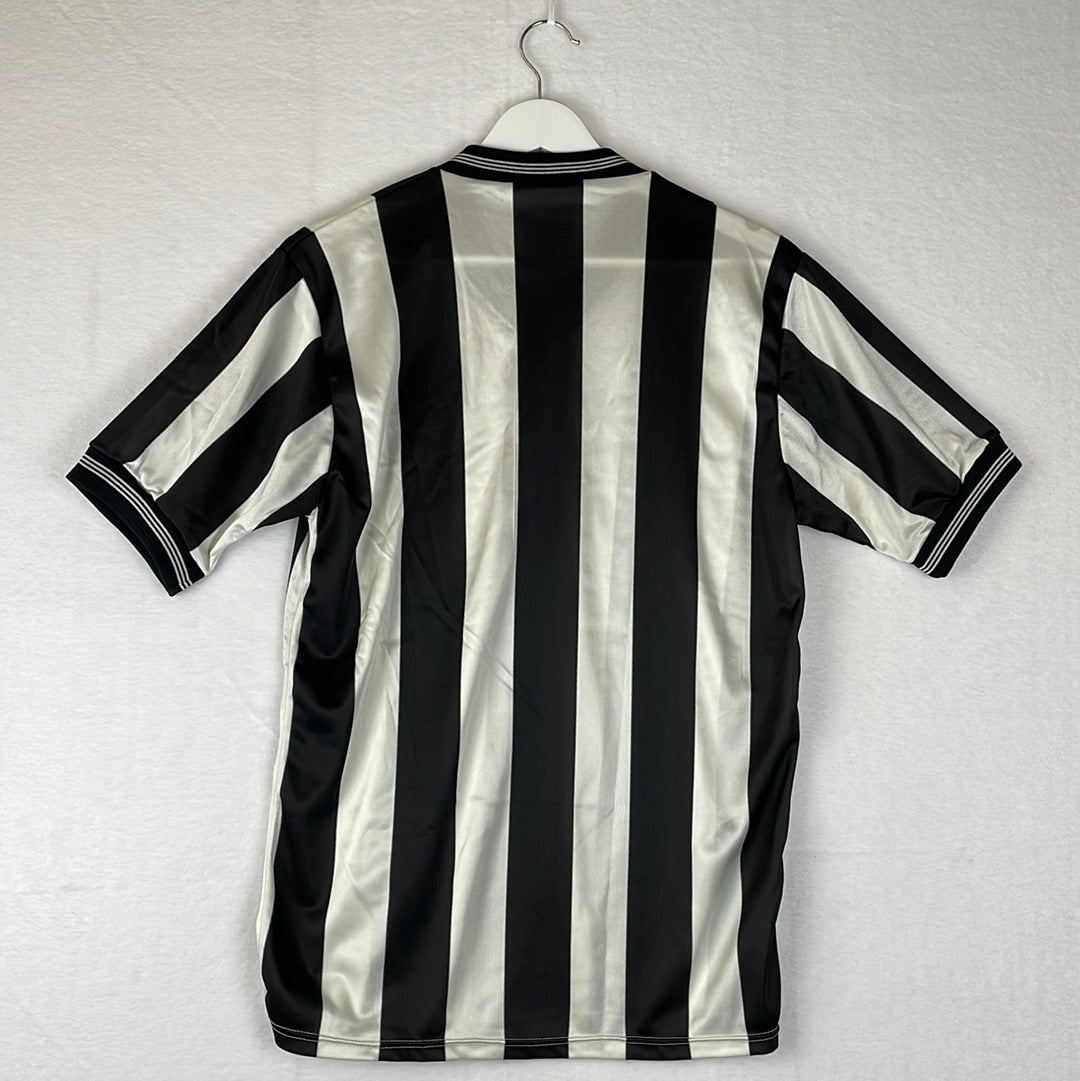 Newcastle United 1983/1984/1985/1986 Home Shirt back